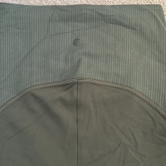 Lululemon Short - Picture 4 of 11